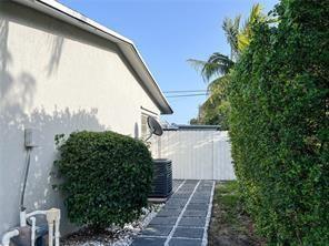 1010 NE 24TH Street, Pompano Beach FL 33064 photo 4