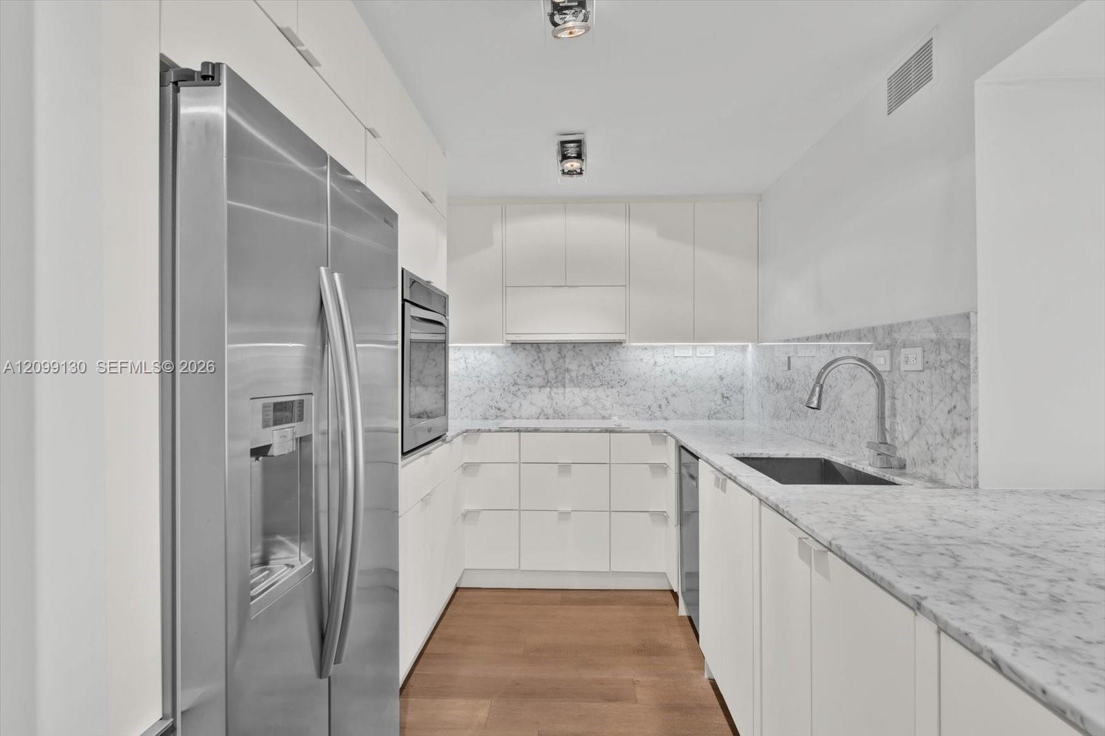 2901 S Bayshore Dr # 8E, Miami FL 33133 photo 4