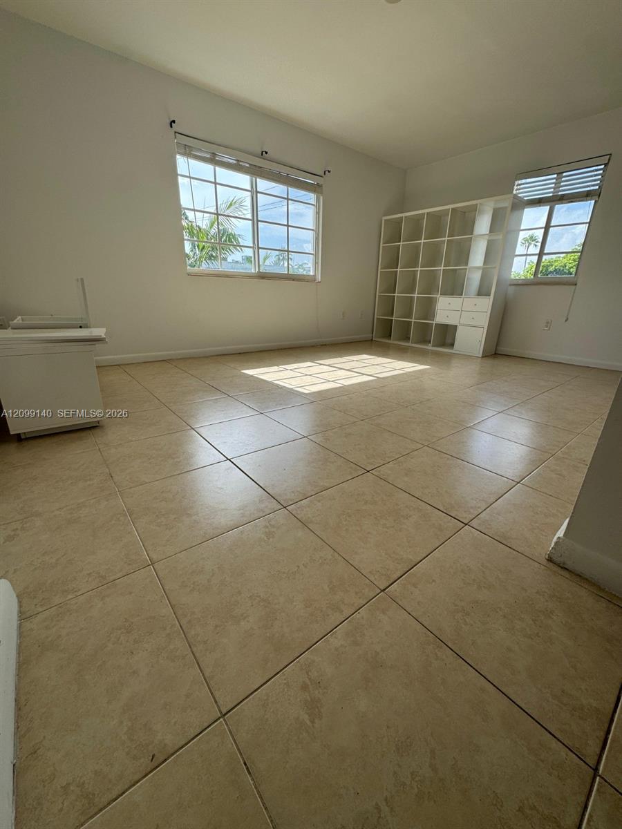 7130 Rue Versailles # 11, Miami Beach FL 33141 photo 4