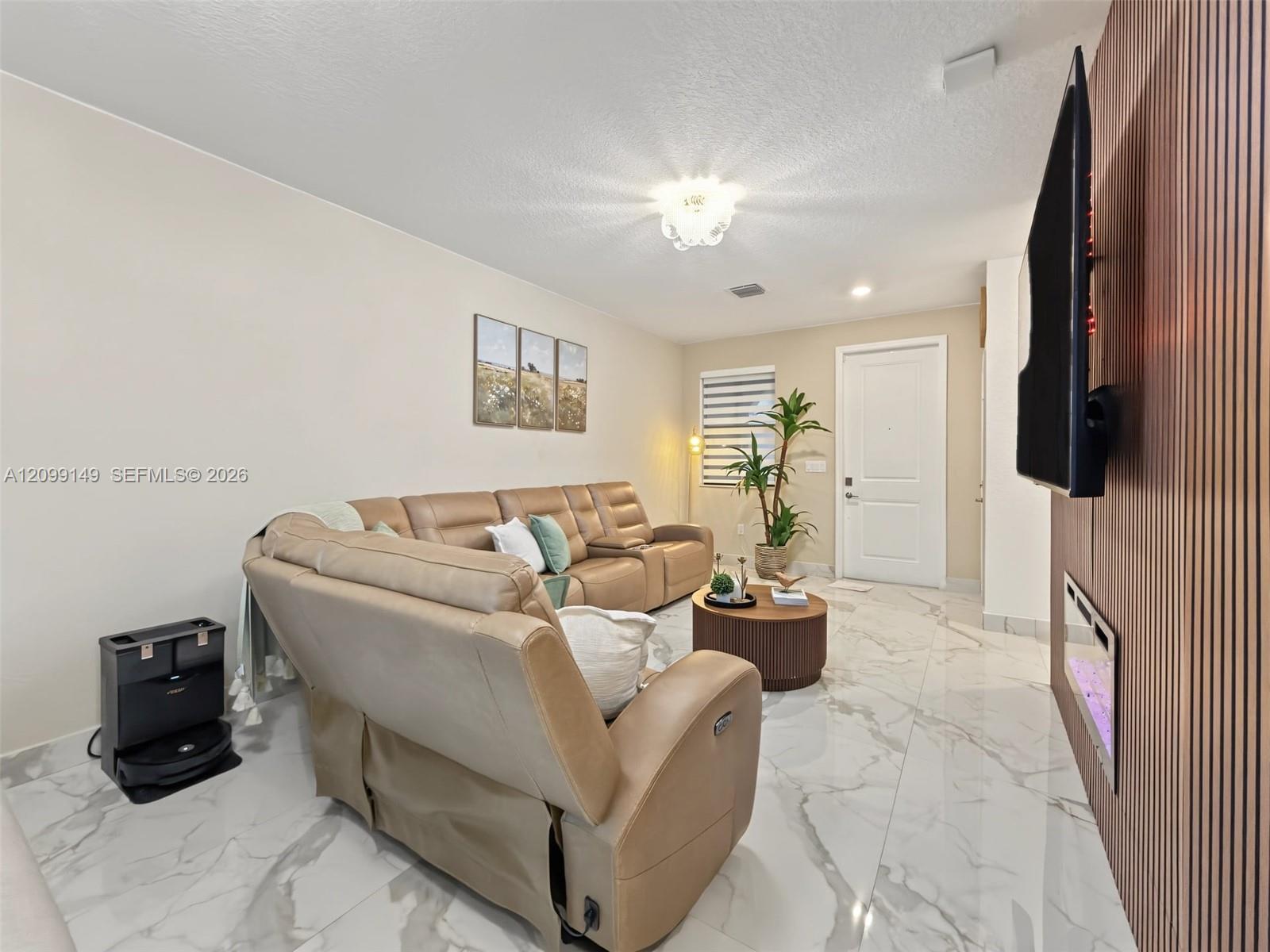 11266 SW 250th Ter, Homestead FL 33032 photo 5