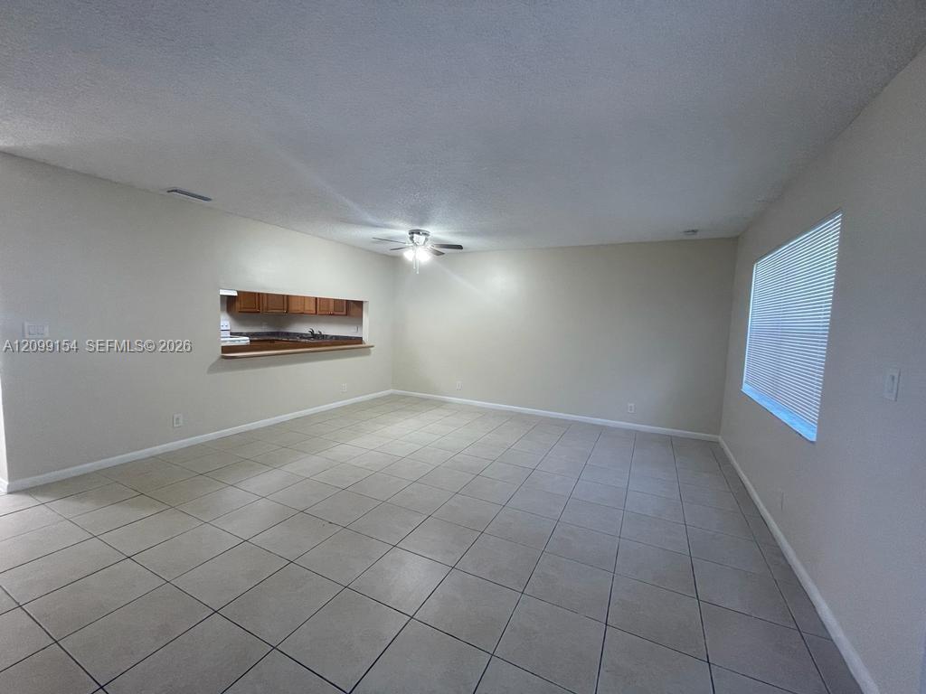 958 SW 74th Ave, North Lauderdale FL 33068 photo 2