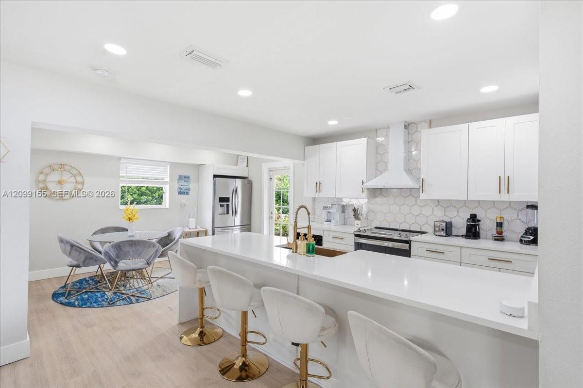 1612 NW 10th Ave, Fort Lauderdale FL 33311 photo 3