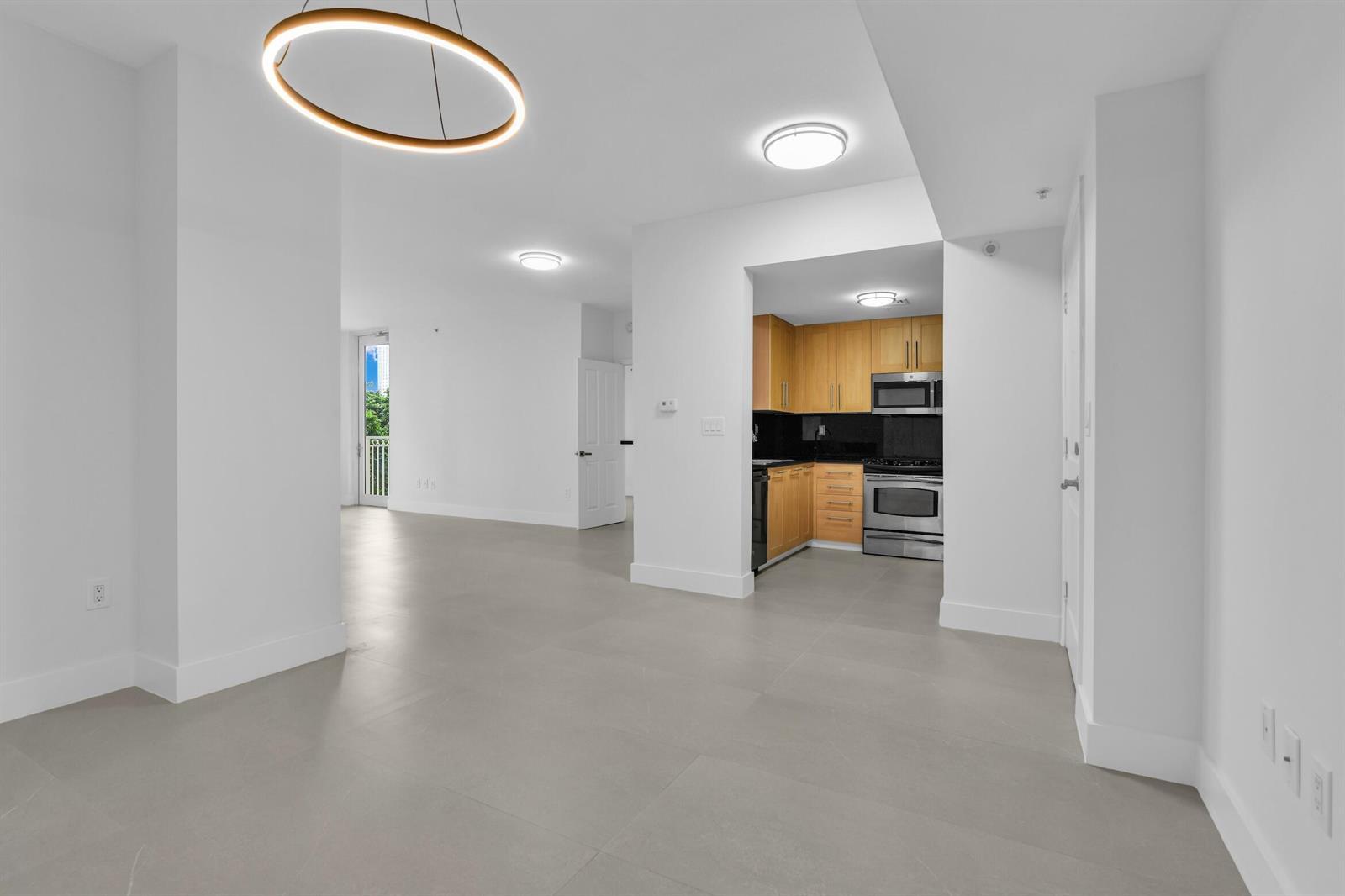 511 SE 5th Avenue # 703, Fort Lauderdale FL 33301 photo 2