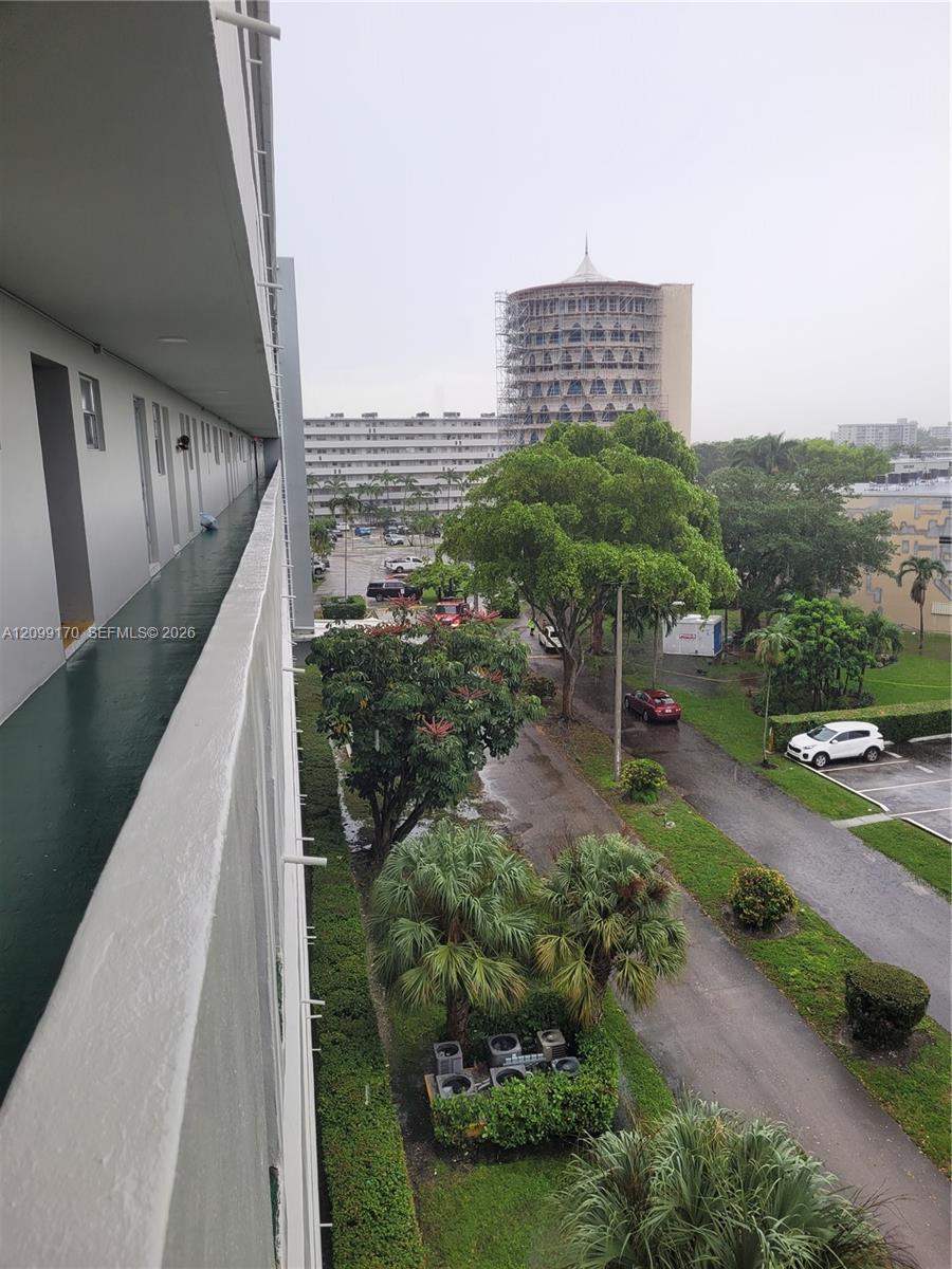 1770 NE 191st St # 1, Miami FL 33179 photo 5