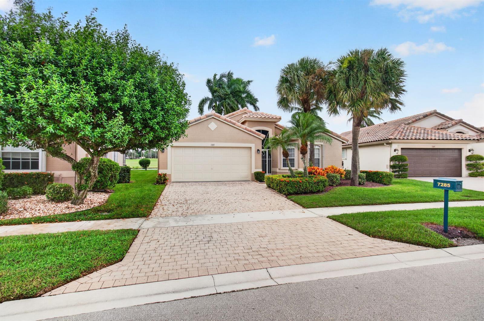 7285 Haviland Circle, Boynton Beach FL 33437 photo 4