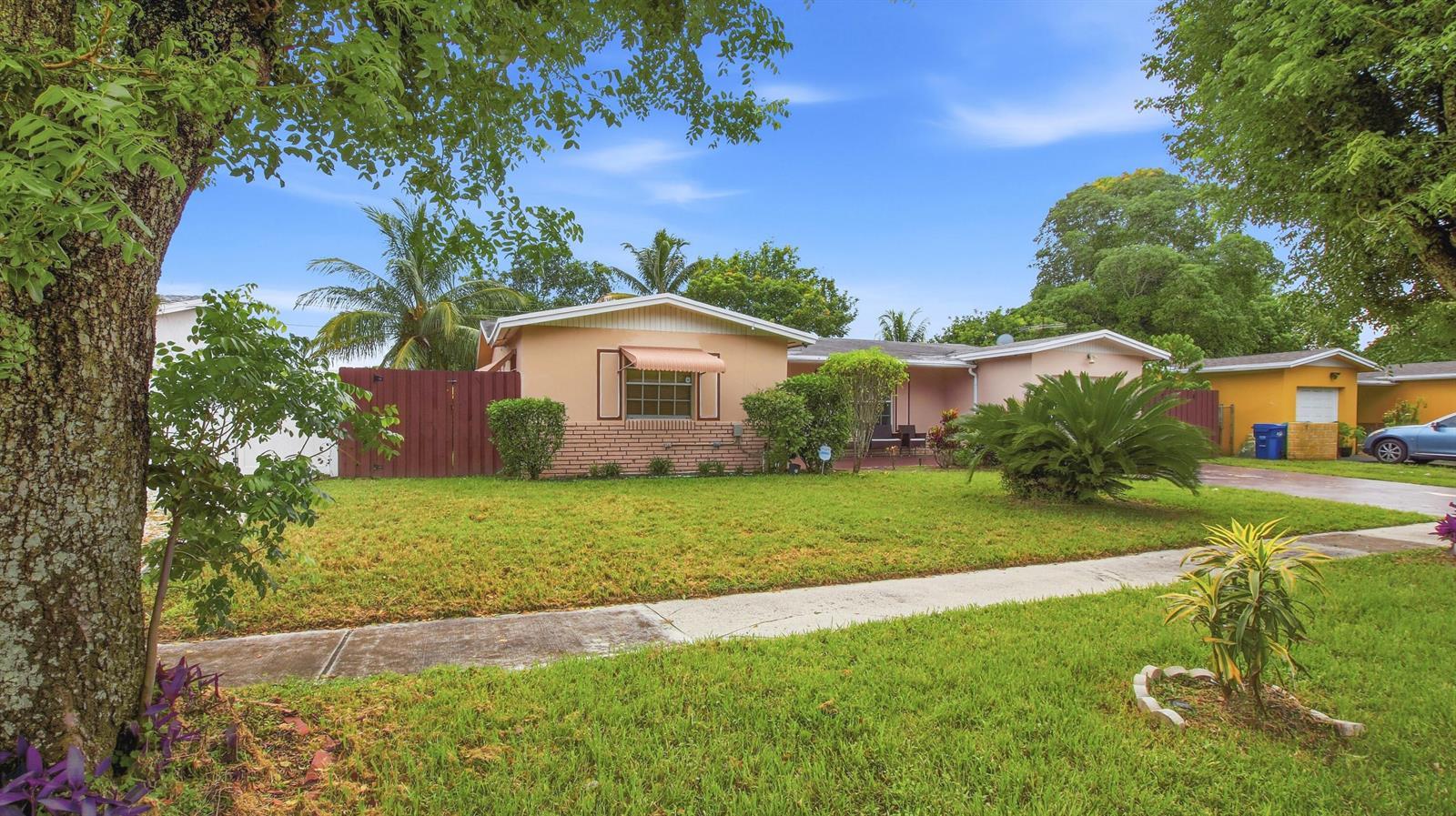 4460 NW 24TH Street, Lauderhill FL 33313 photo 3