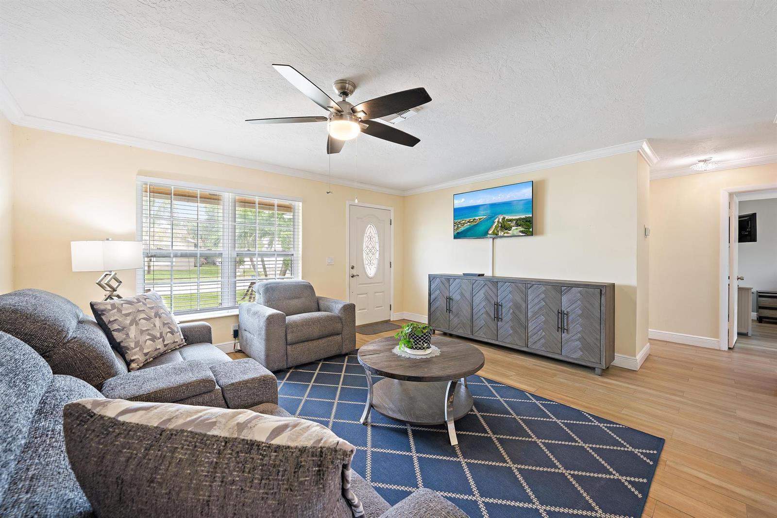 171 Banyan Circle, Jupiter FL 33458 photo 2