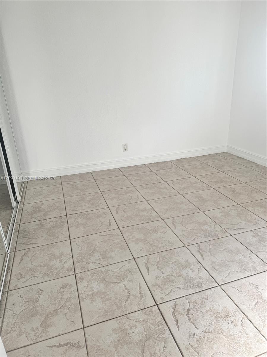 7910 Taft St # 309, Pembroke Pines FL 33024 photo 3