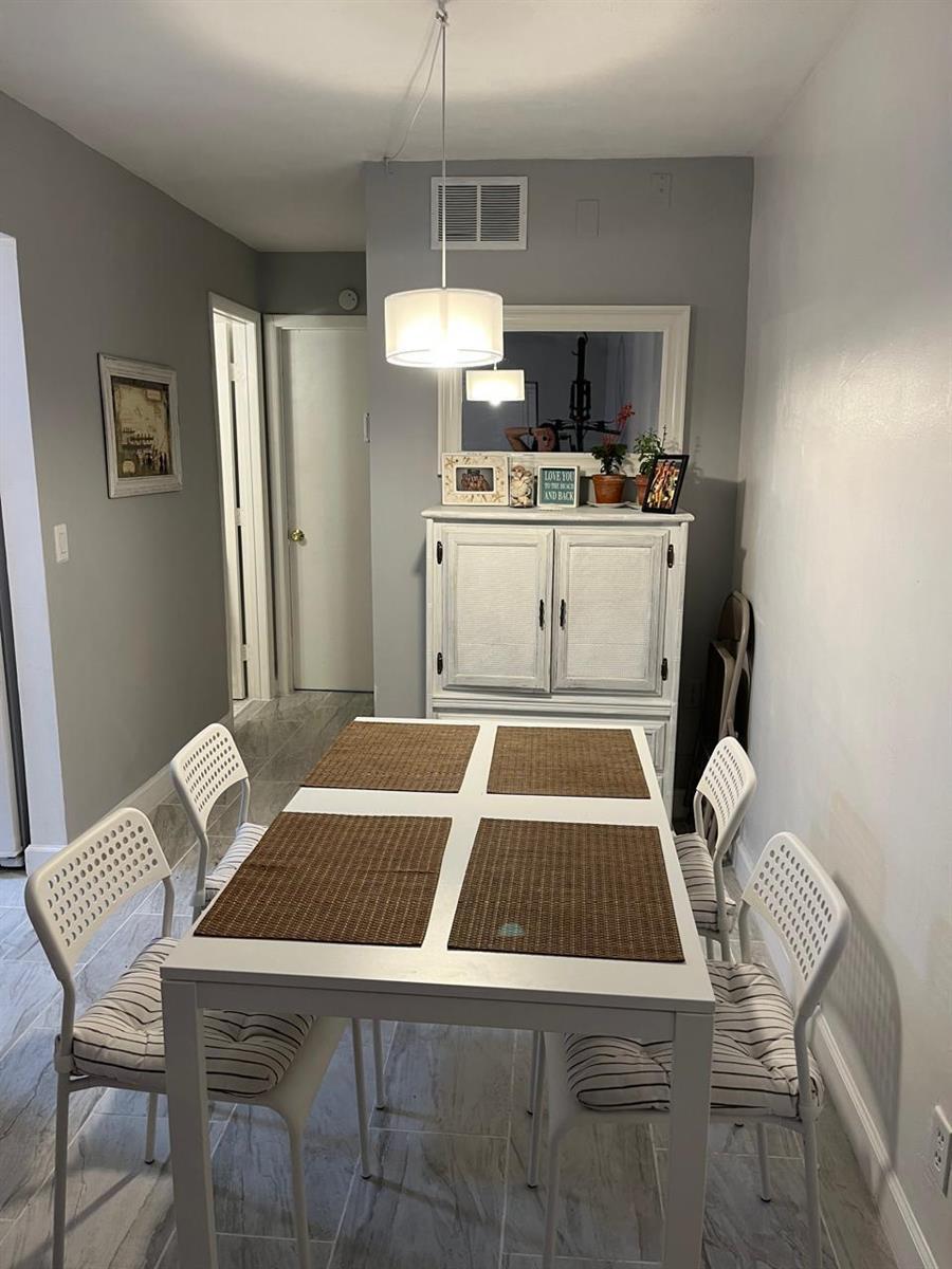 2300 SE 2ND Street # 11, Pompano Beach FL 33062 photo 2