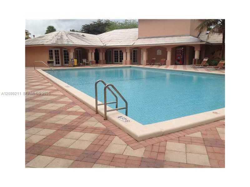 8215 SW 152nd Ave # 312, Miami FL 33193 photo 5