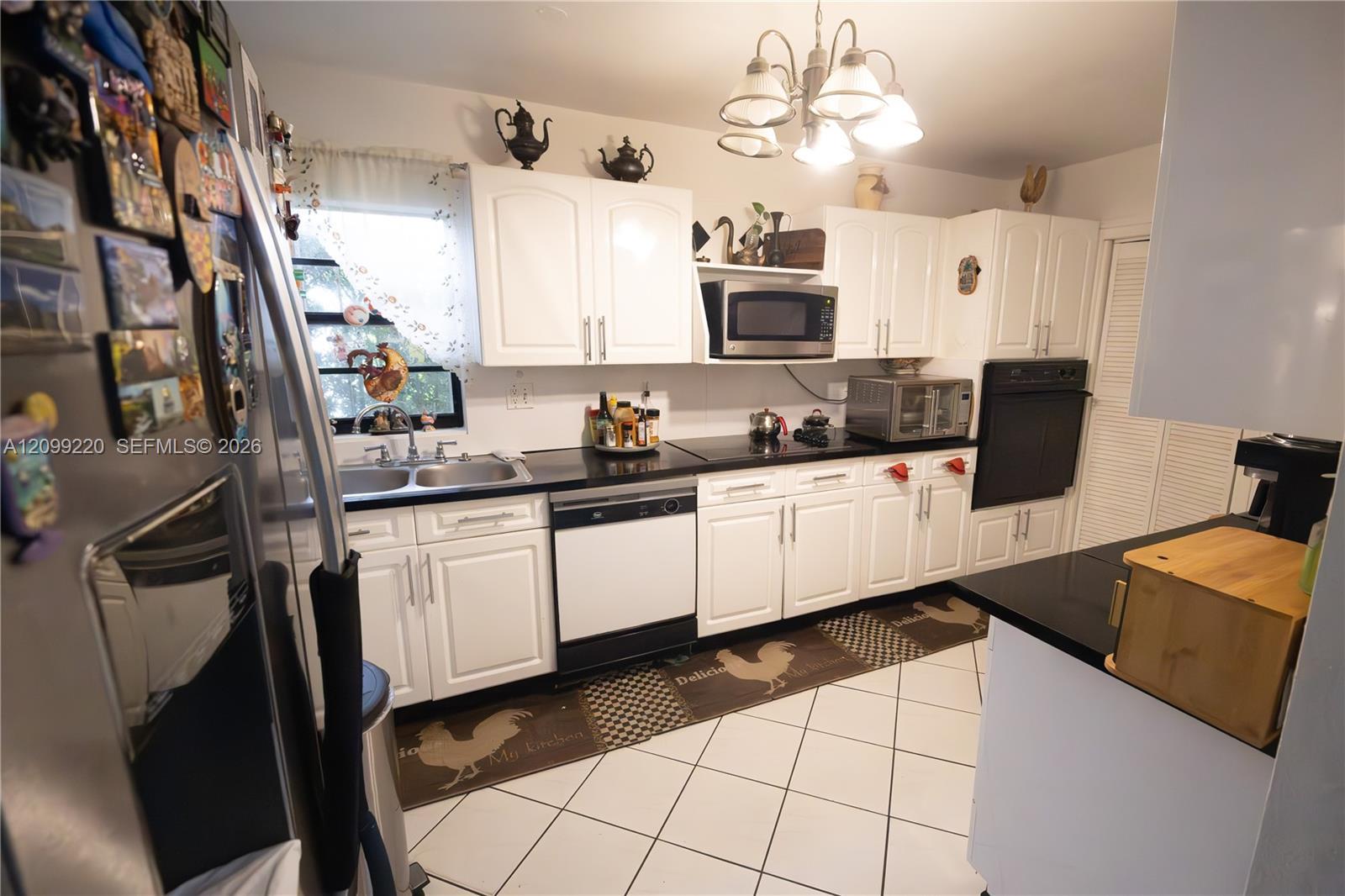 19533 SW 103 ct, Cutler Bay FL 33157 photo 4