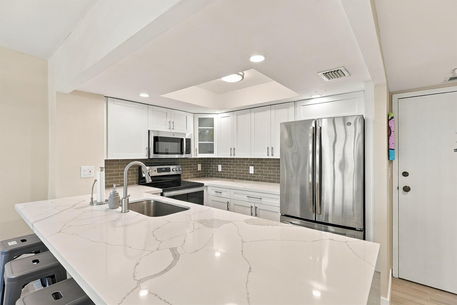 3540 S OCEAN Boulevard # 611, South Palm Beach FL 33480 photo 5
