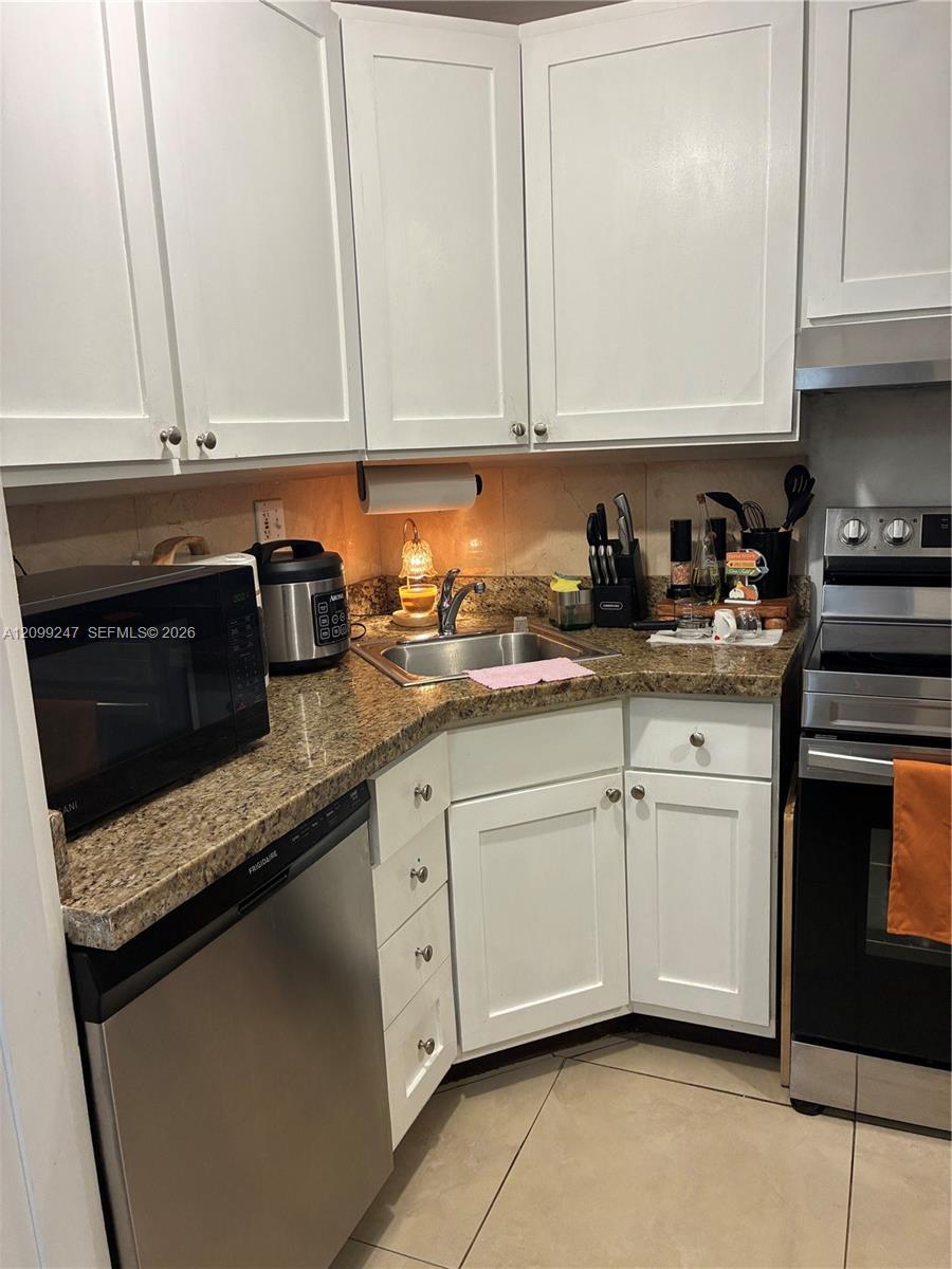 10815 SW 112th Ave # 201, Miami FL 33176 photo 2