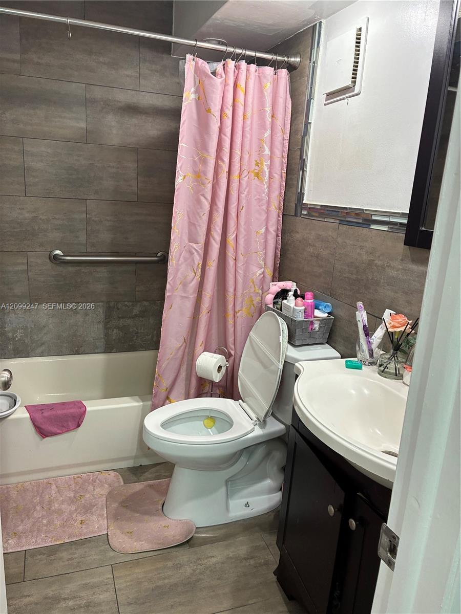 10815 SW 112th Ave # 201, Miami FL 33176 photo 5