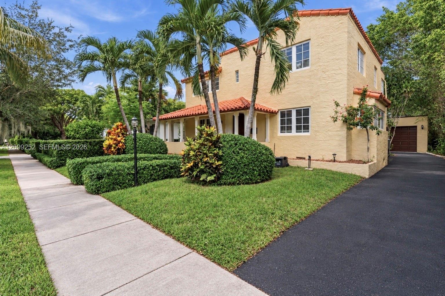 1461 Certosa Ave, Coral Gables FL 33146 photo 2