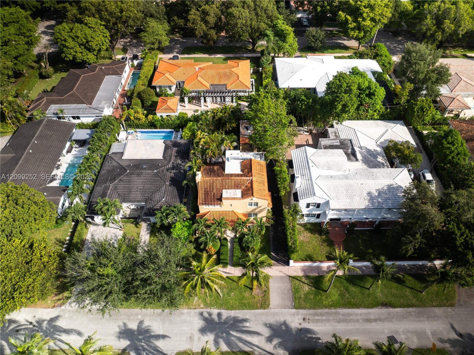 1461 Certosa Ave, Coral Gables FL 33146 photo 4