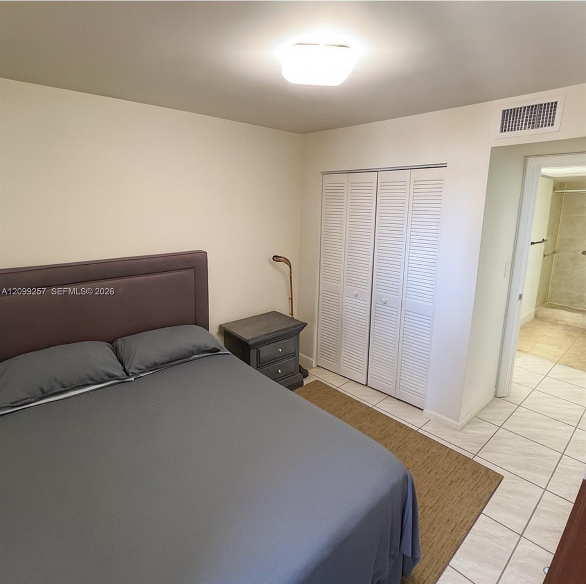 9686 Fontainebleau Blvd # 402, Miami FL 33172 photo 3