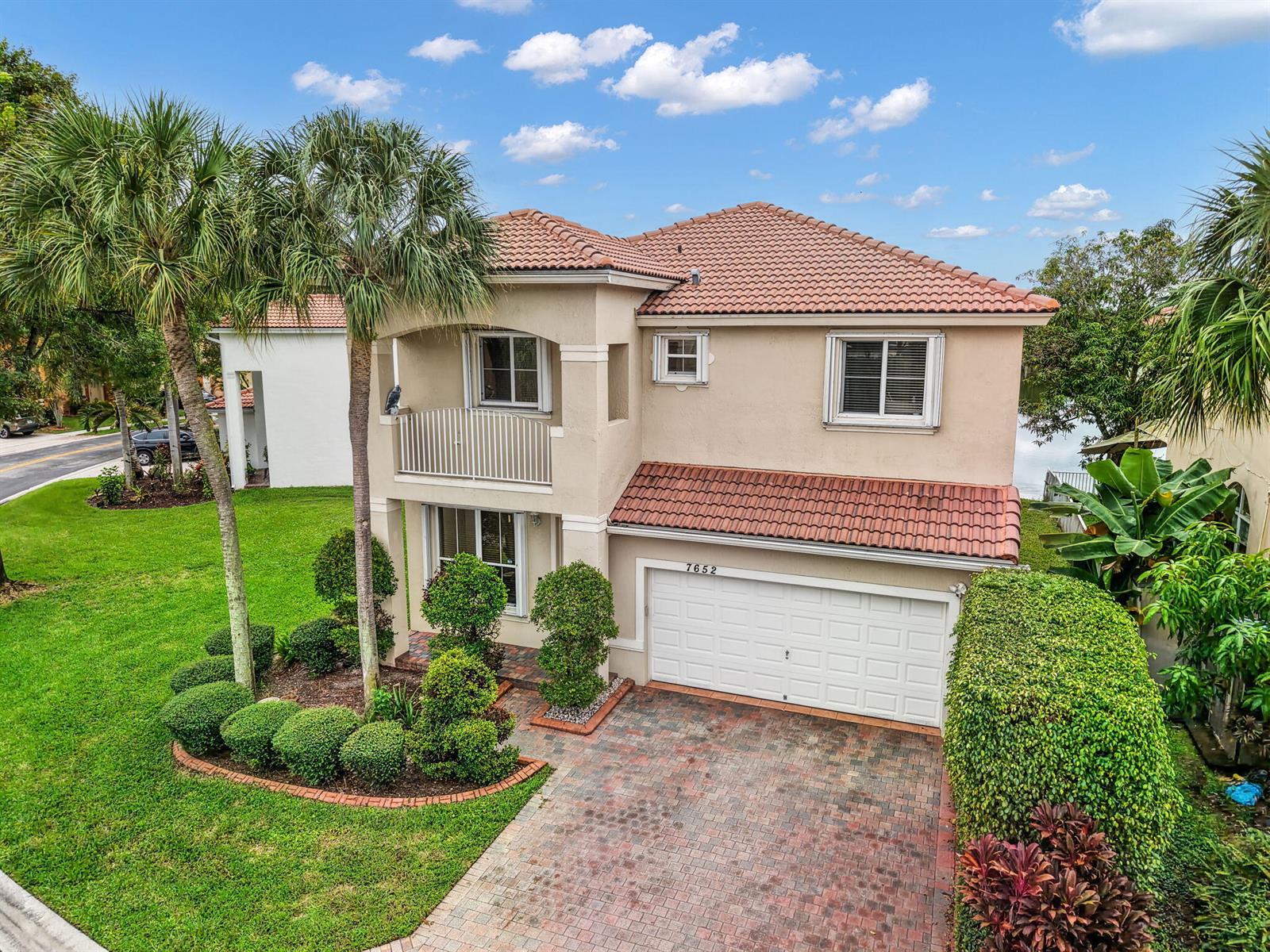 7652 NW 23RD Street, Pembroke Pines FL 33024 photo 2