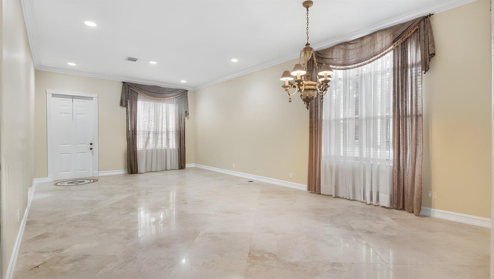 7652 NW 23RD Street, Pembroke Pines FL 33024 photo 4