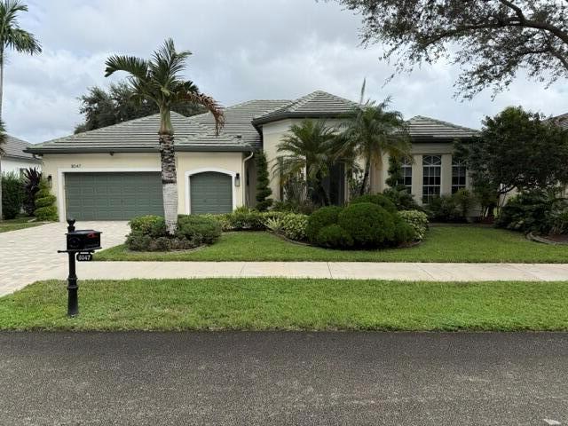 8047 N SAVANNAH Circle, Davie FL 33328