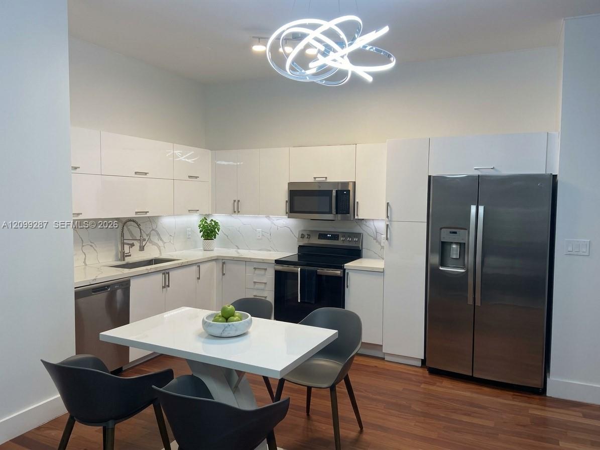 234 NE 3rd St # 2202, Miami FL 33132 photo 5