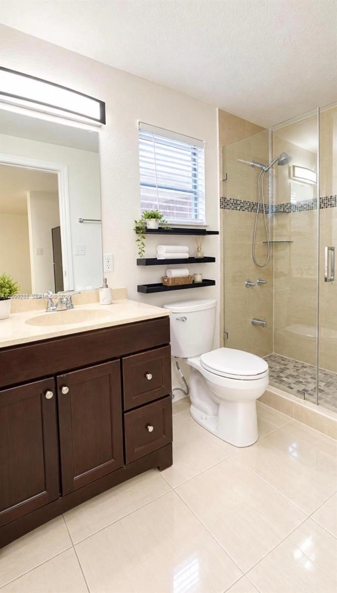 18545 NW 48th Pl # 1, Miami Gardens FL 33055 photo 3