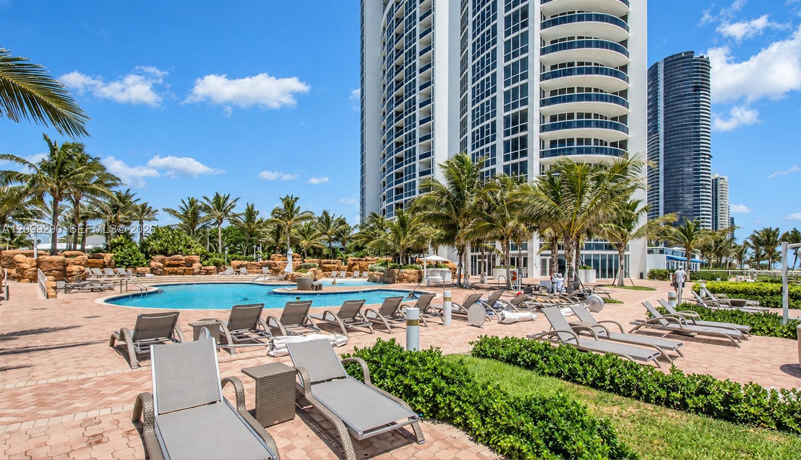18101 Collins Ave # 602, Sunny Isles Beach FL 33160 photo 3