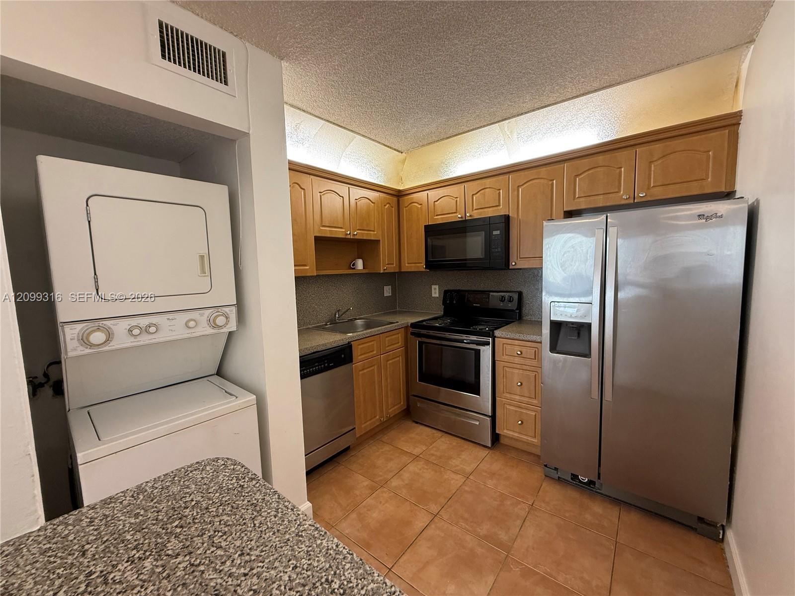 11120 Royal Palm Blvd # 10, Coral Springs FL 33065 photo 4