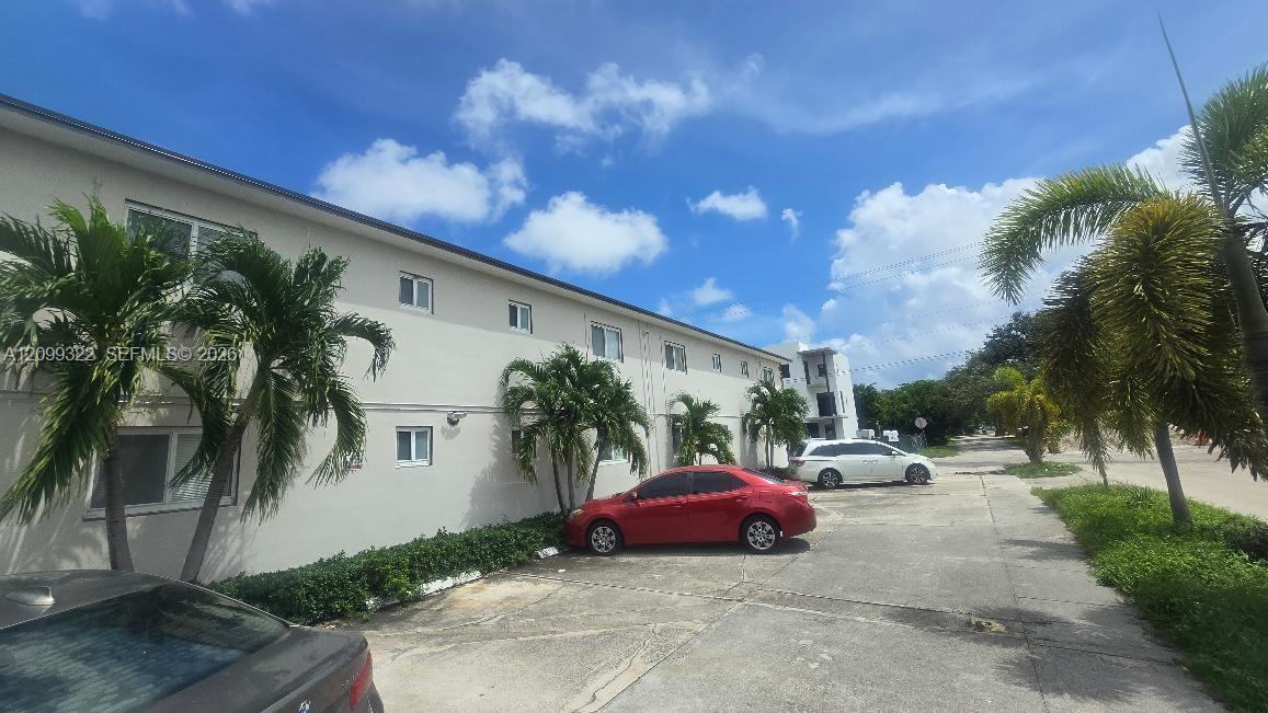 1400 N 17th Ave # 5, Hollywood FL 33020