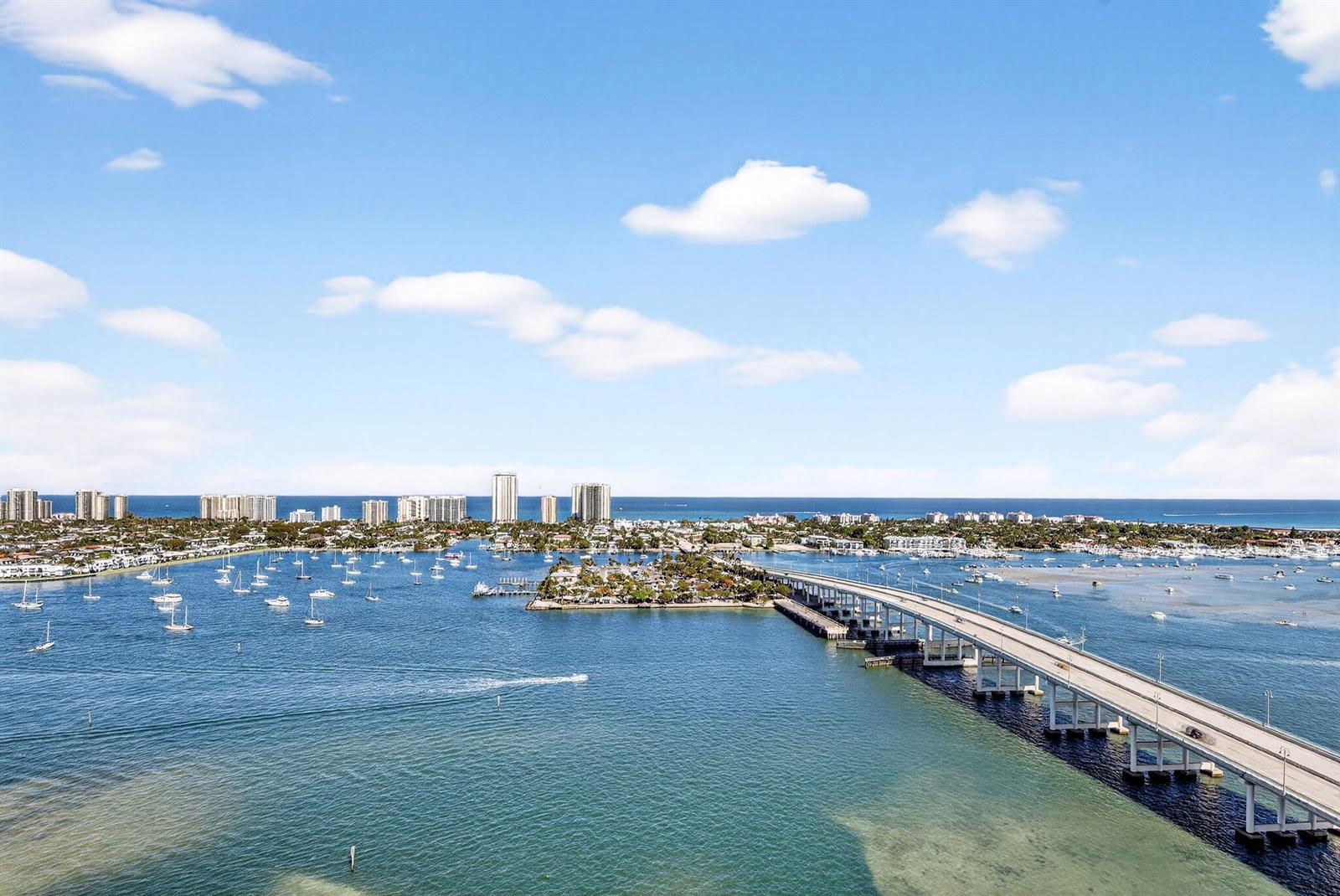 2640 Lake Shore Drive # 2608, Riviera Beach FL 33404 photo 4