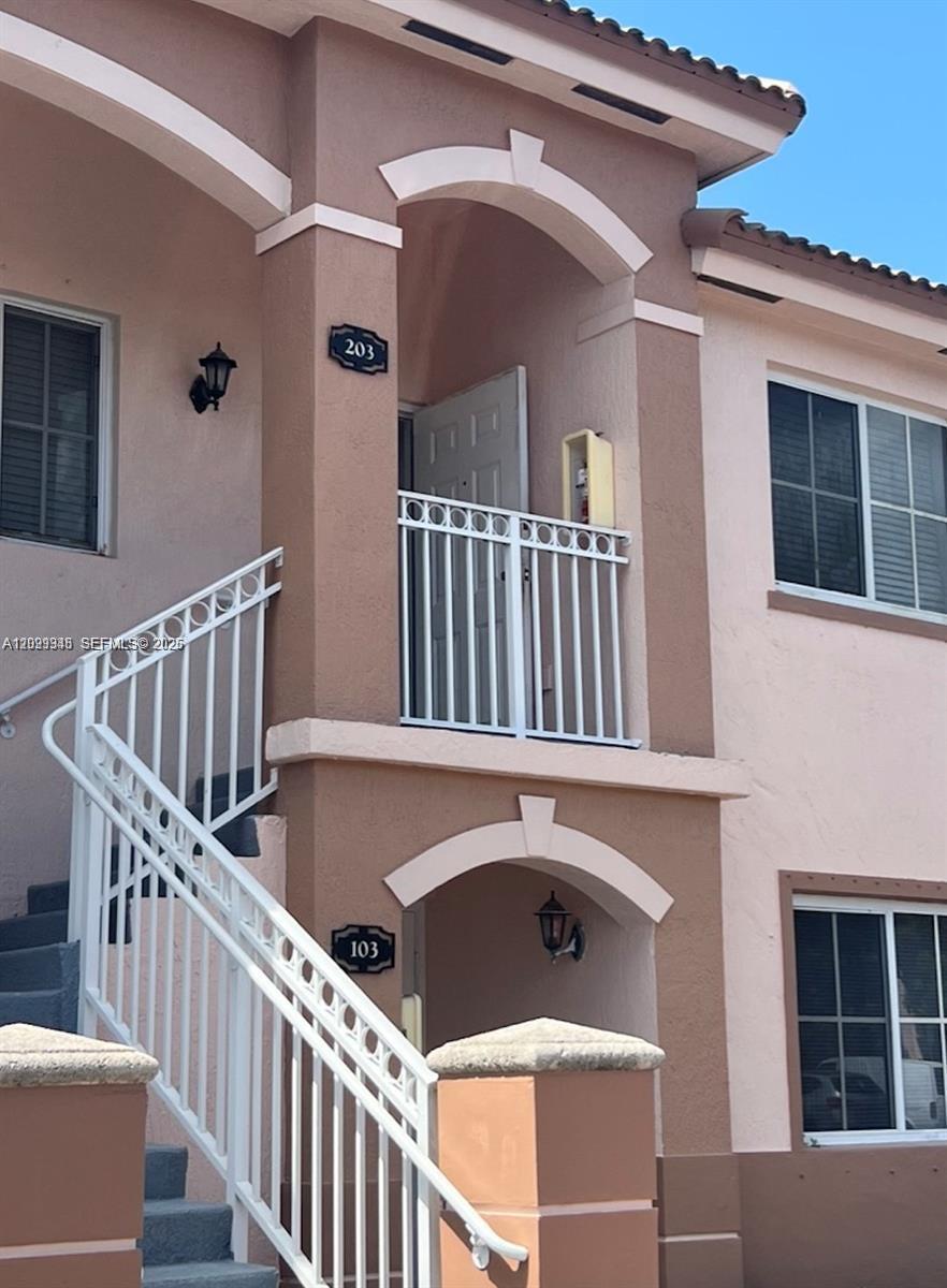 1250 SE 28 # 203, Homestead FL 33035 photo 2