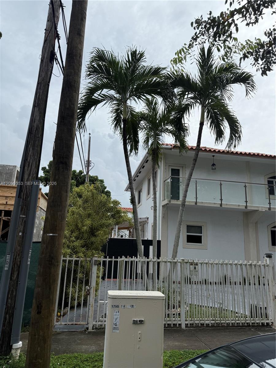 1795 SW 16th St # 1, Miami FL 33145