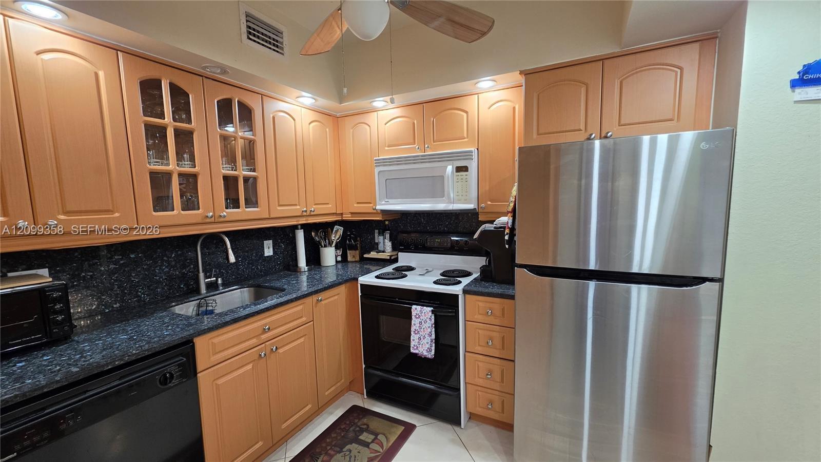 1980 S Ocean Dr # 6G, Hallandale Beach FL 33009 photo 2