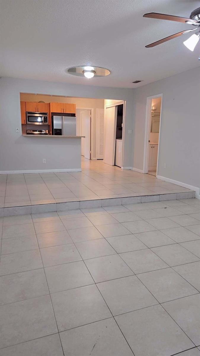 2521 SW 58th Manor # B, Fort Lauderdale FL 33312 photo 4