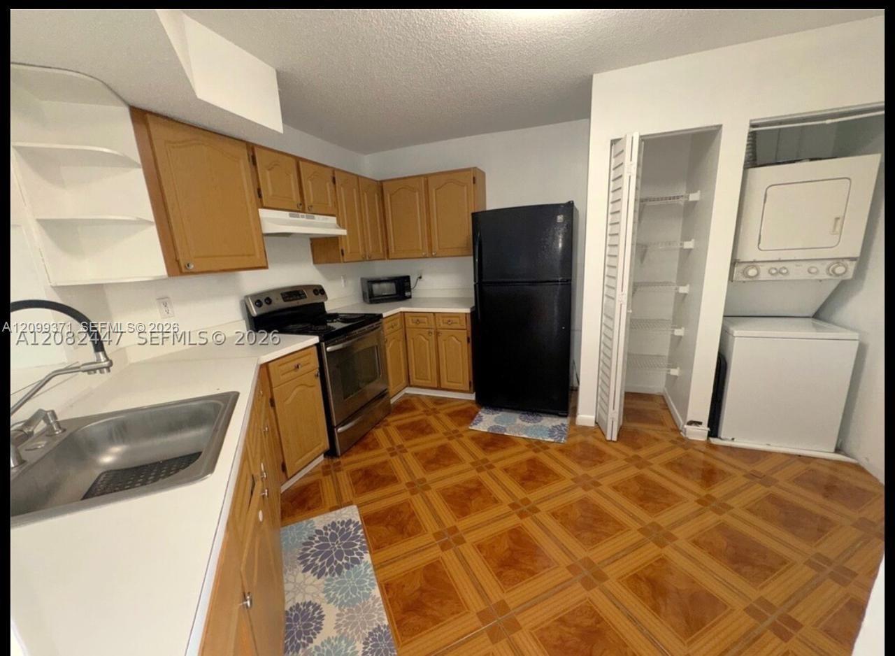 1190 Washington Cir # 1190E, Homestead FL 33034 photo 3