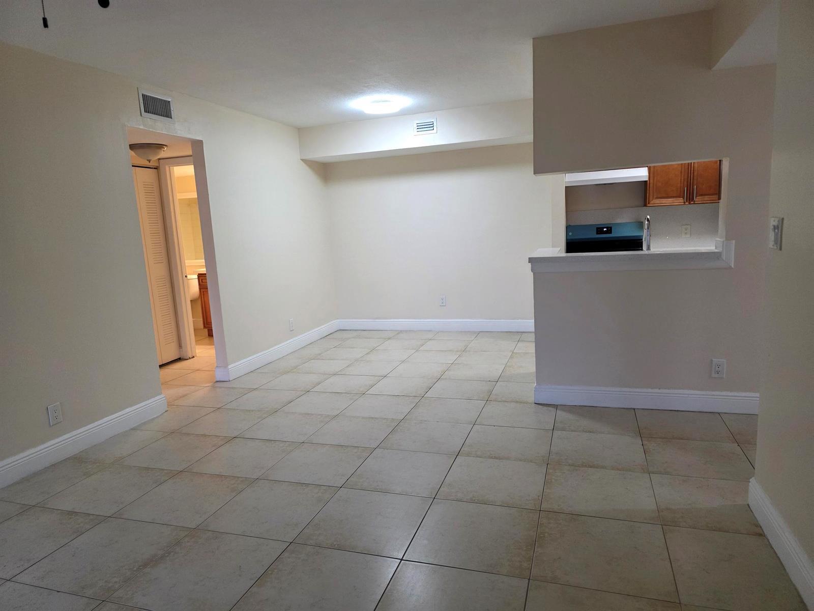 5780 ROCK ISLAND Road # 349, Tamarac FL 33319
