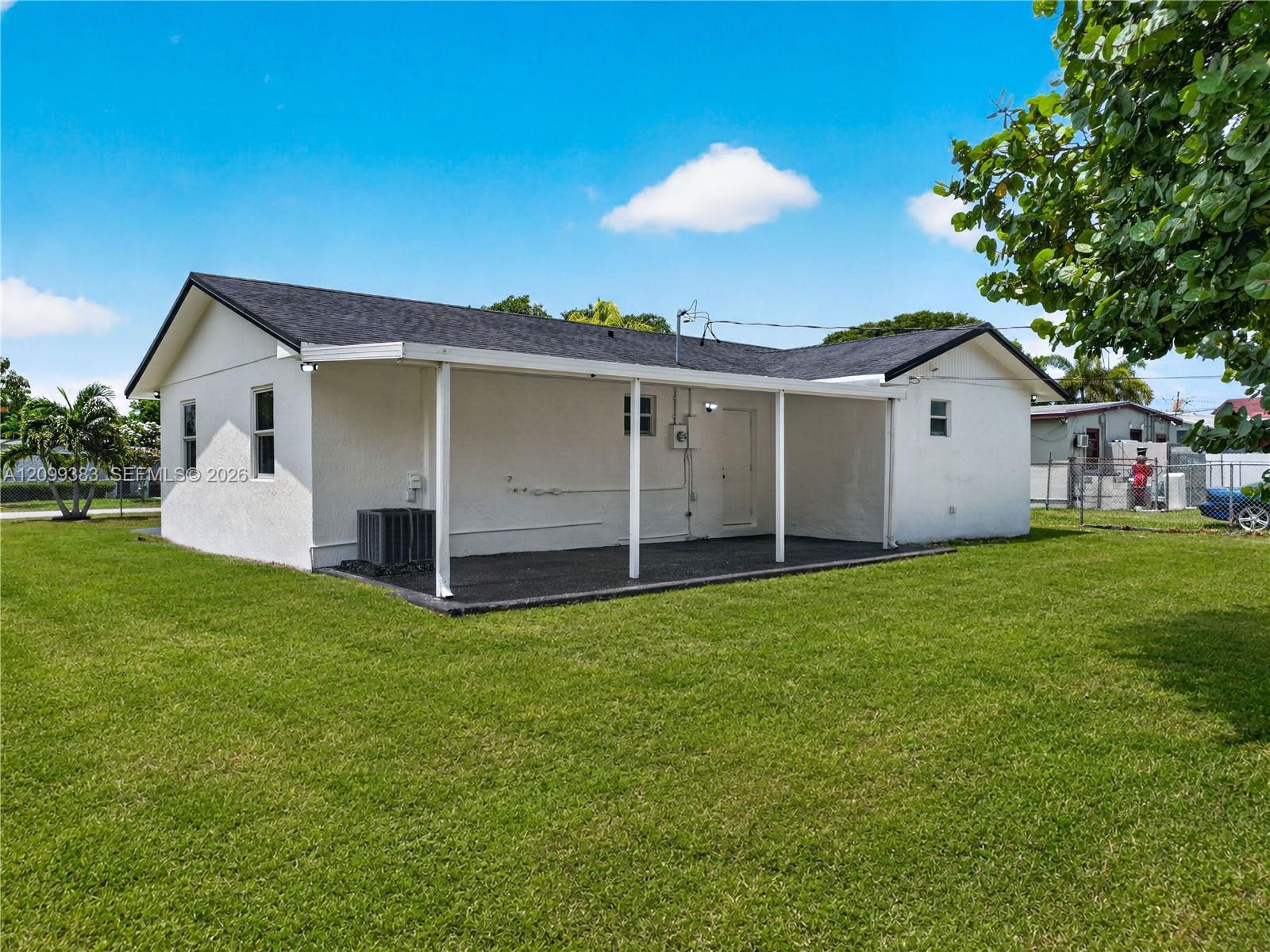 10755 SW 217th St, Miami FL 33170 photo 3