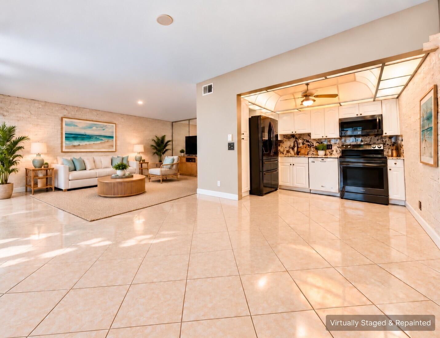 110 WELLINGTON B, West Palm Beach FL 33417