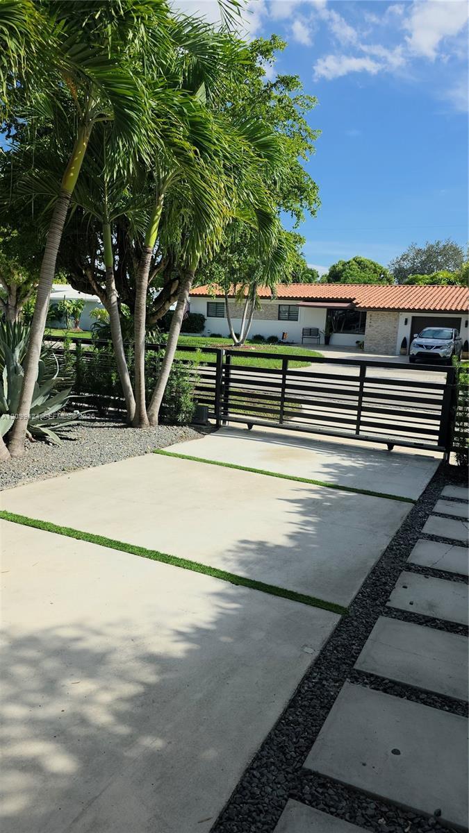 9345 SW 46th Ter, Miami FL 33165 photo 3