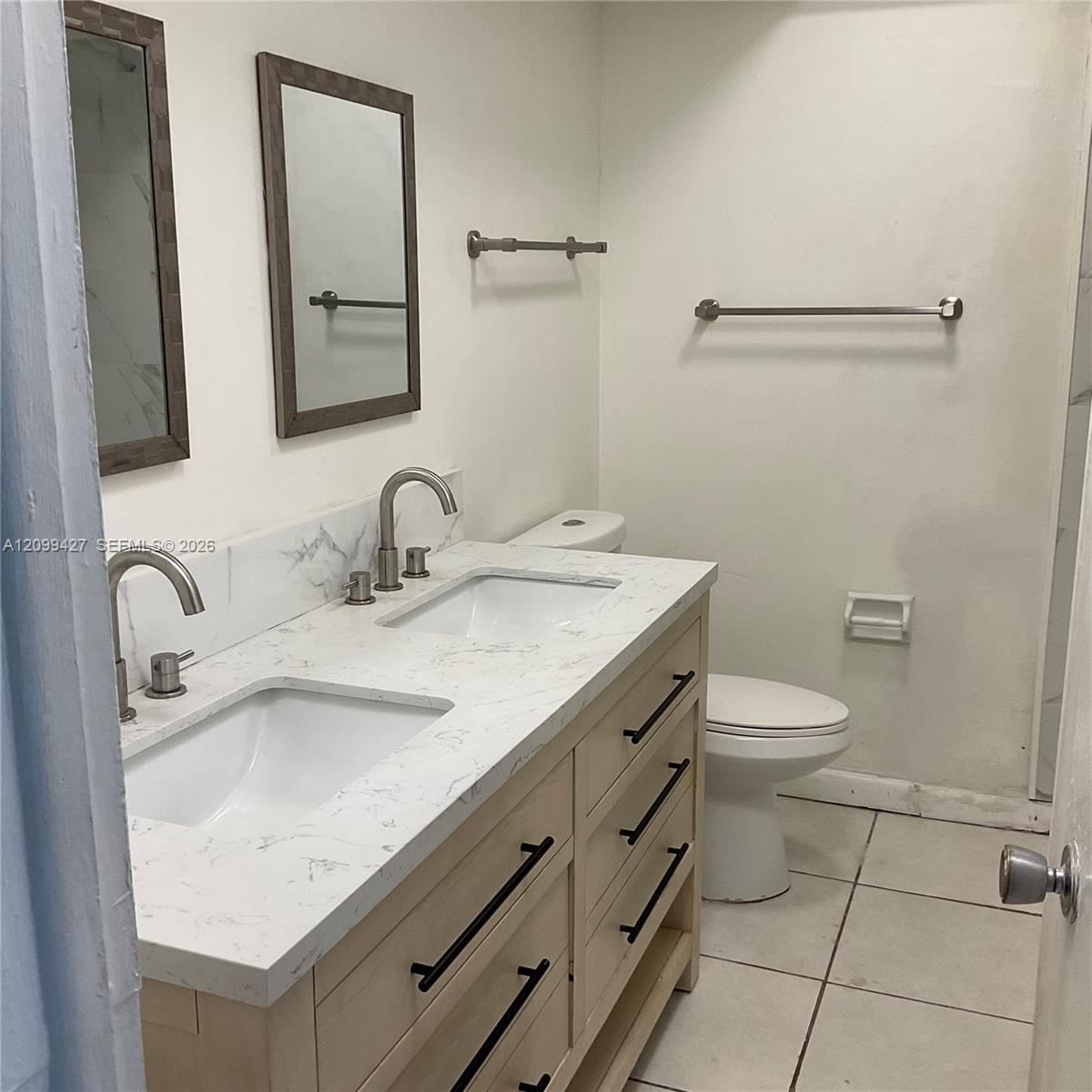 5411 SW 37th St, West Park FL 33023 photo 5
