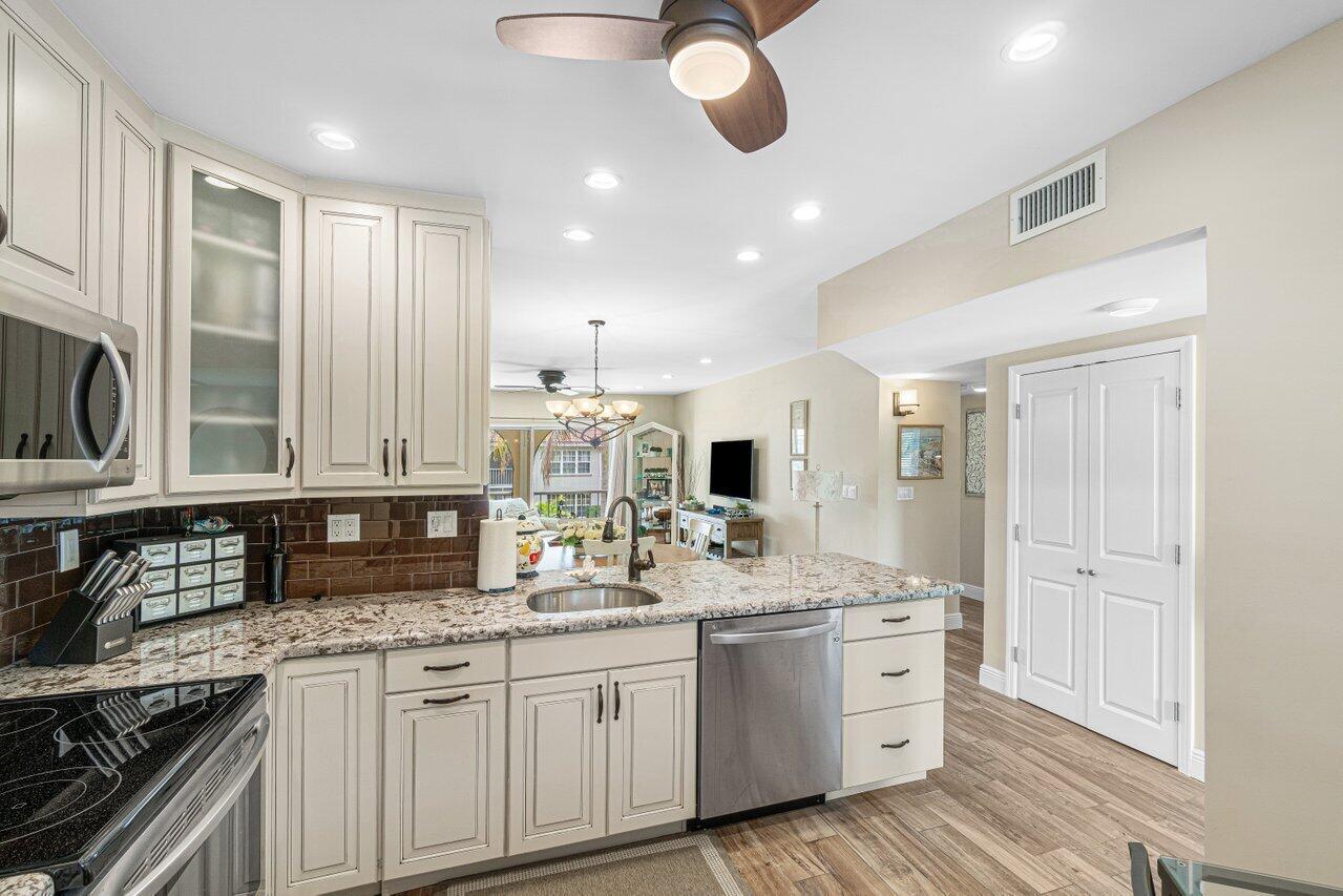 250 NE 20th Street # 230, Boca Raton FL 33431 photo 5