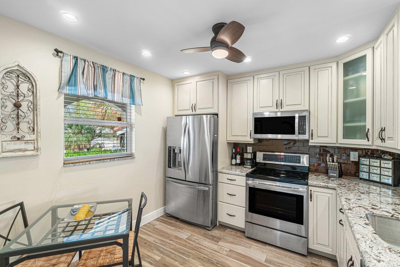 250 NE 20th Street # 230, Boca Raton FL 33431 photo 4