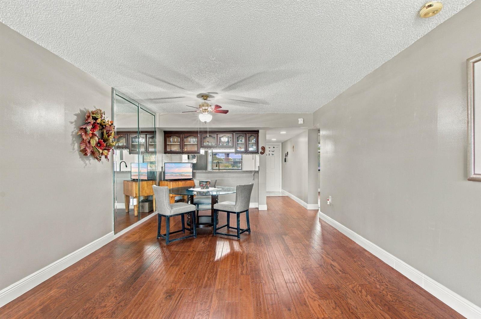 1502 WHITEHALL Drive # 305, Davie FL 33324 photo 5