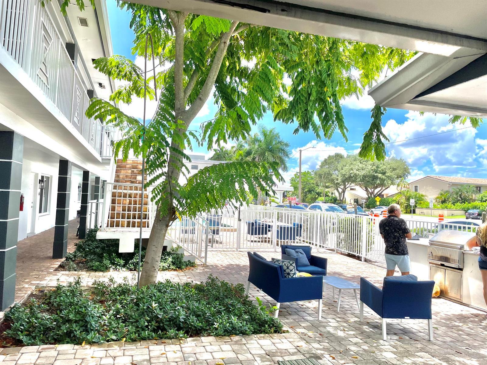 330 W Camino Real # 7, Boca Raton FL 33432 photo 2