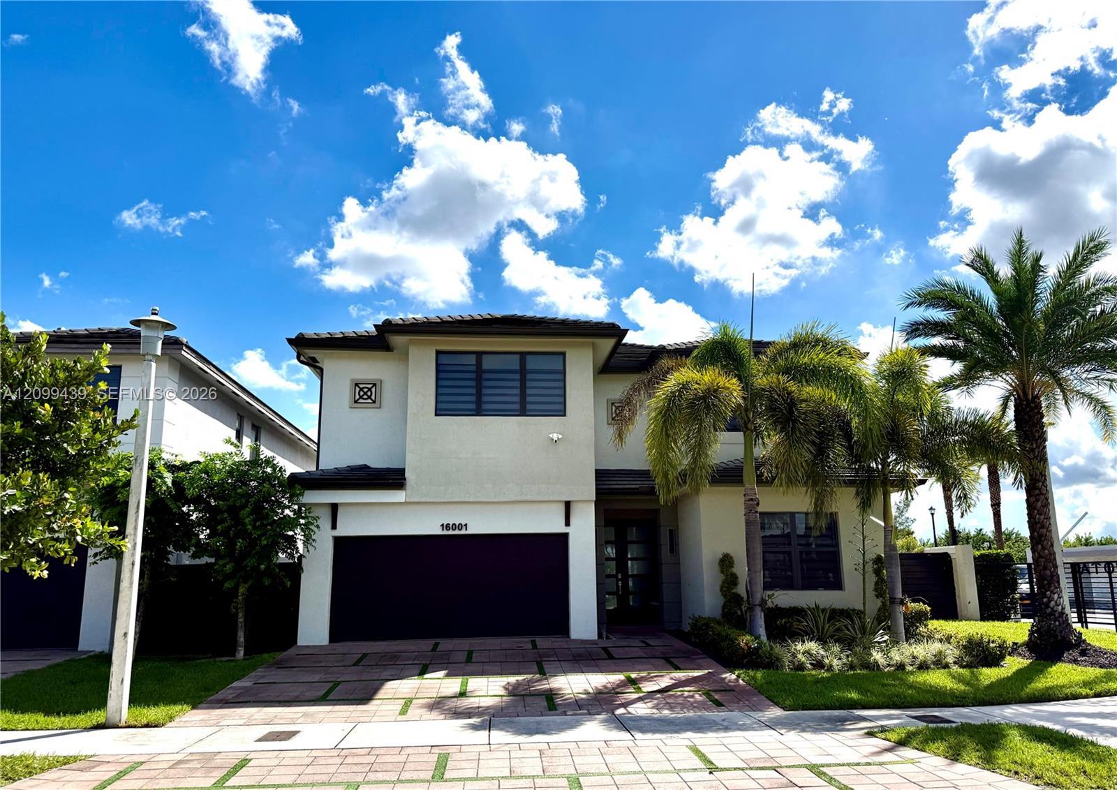 16001 NW 87th Ct, Miami Lakes FL 33018 photo 2