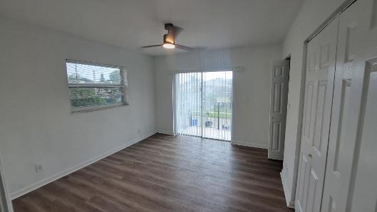 608 SW 80th Terrace, North Lauderdale FL 33068 photo 4