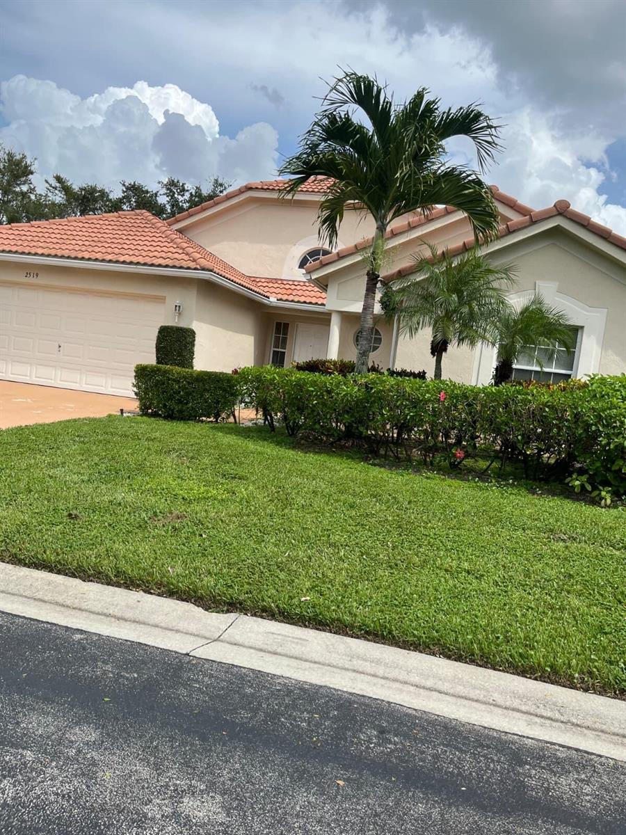 2519 EGRET LAKE Drive, FL 33413 photo 2