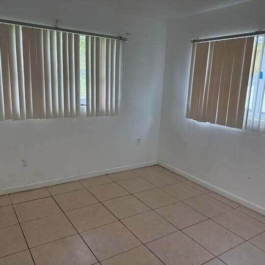 6205 RODMAN Street, Hollywood FL 33023 photo 4