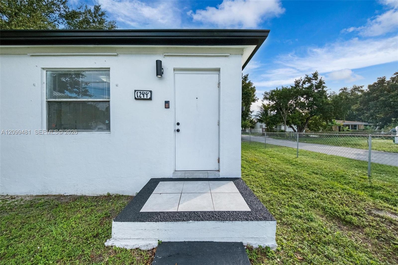 1244 NW 45th St, Miami FL 33142 photo 2