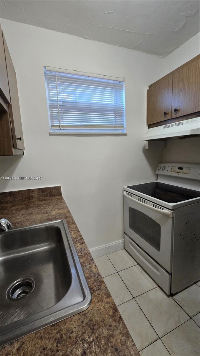1590 NE 125th Ter # 3, North Miami FL 33161 photo 4